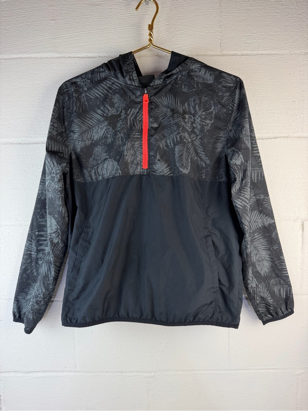 Under Armour X Project Rock Convertible Jacket / Backpack